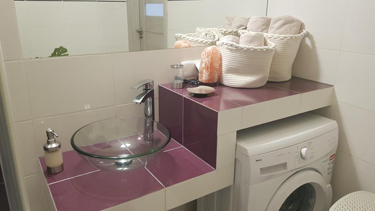 Boznicza Old Town Lux Apartment, Self Check-In 24H, Free Parking Poznan Exterior foto